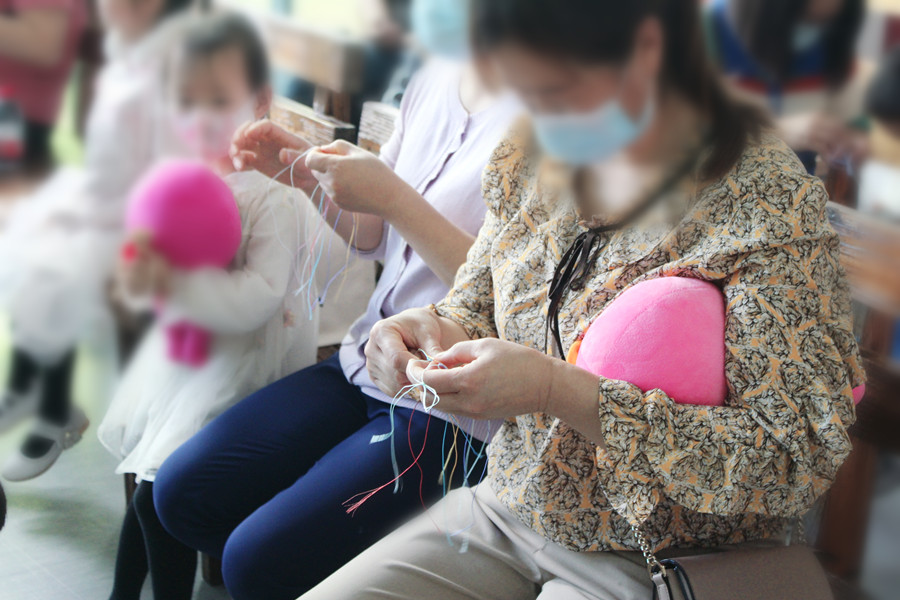 ��Ȥ��һ��ͯ����顪�������۾S�����t(y��)Ժ�e�k��һԇ�܌����g�ۻ��!