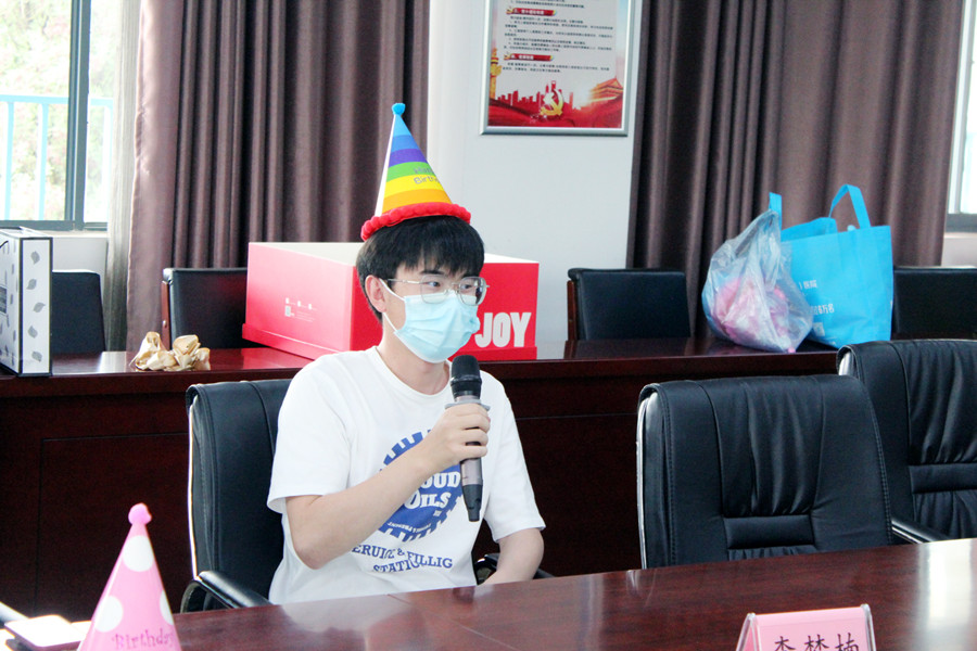 ��ů�ĵļ��w���Օ���ӛ������۾S�����t(y��)Ժ��ܰ��һ˲�g!