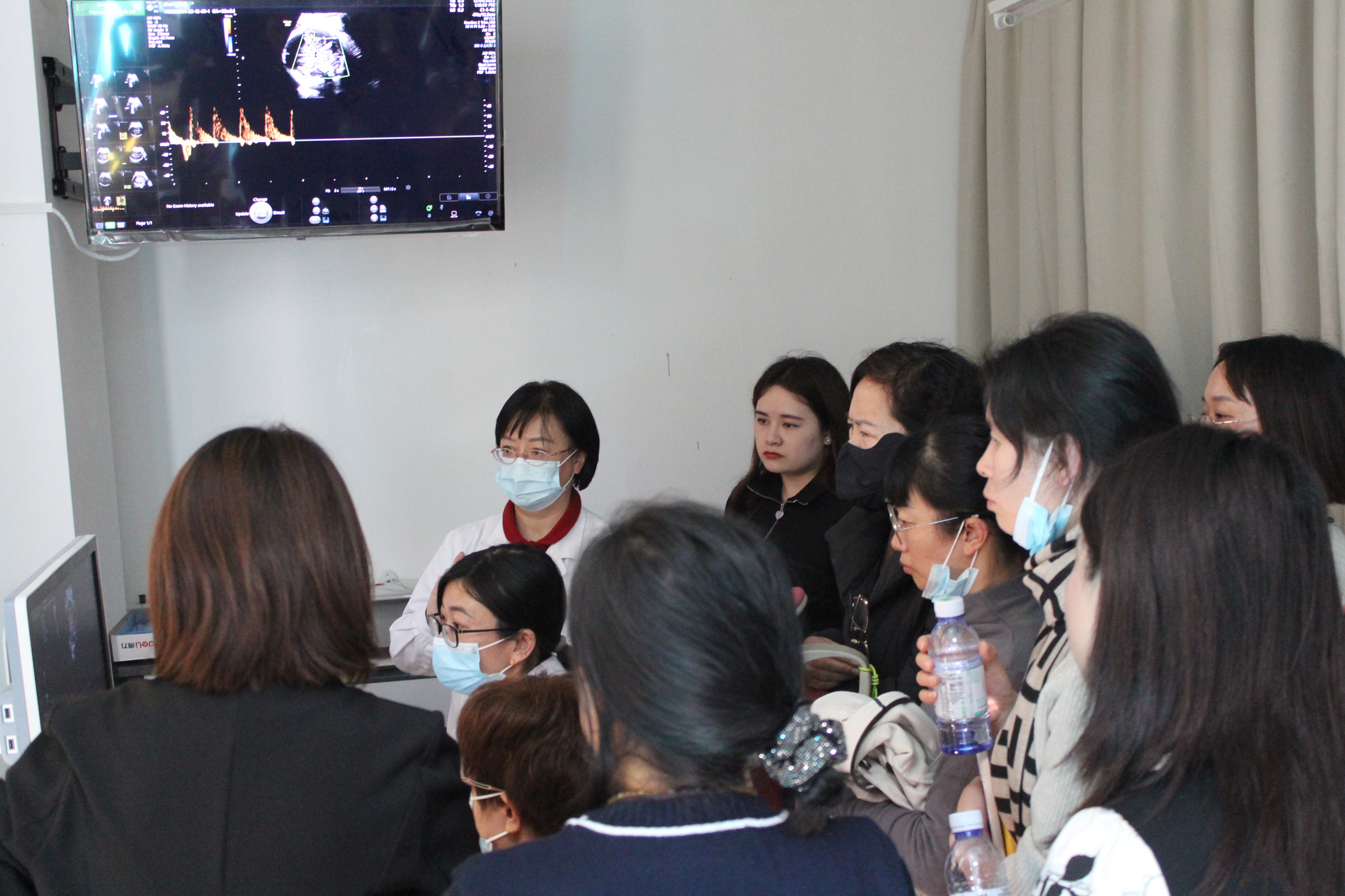 ���ϱ�����I(y��ng)�t(y��)Ժͬ���R��һ�ã������S����ʢ��!