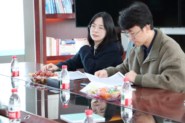 �y�ָ�У���������� | �����۾S�����t(y��)Ժ�c���ϴ�W(xu��)����Z�W(xu��)Ժ̽�����H���t(y��)������(w��)������ƪ��