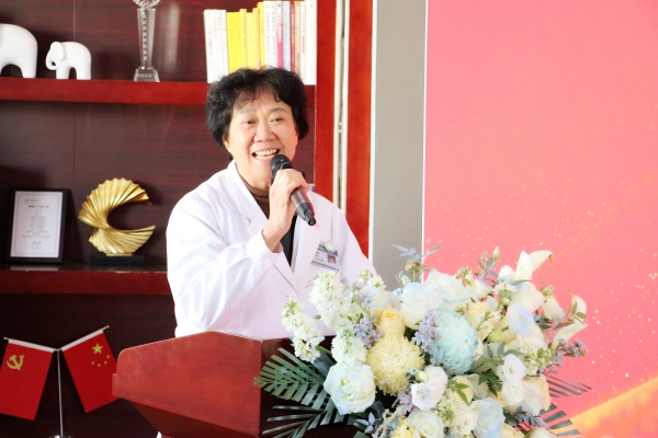 �ж�ͬ�У��������� | �����۾S�����t(y��)Ժ�����Ѹж����x���A�M�չ�